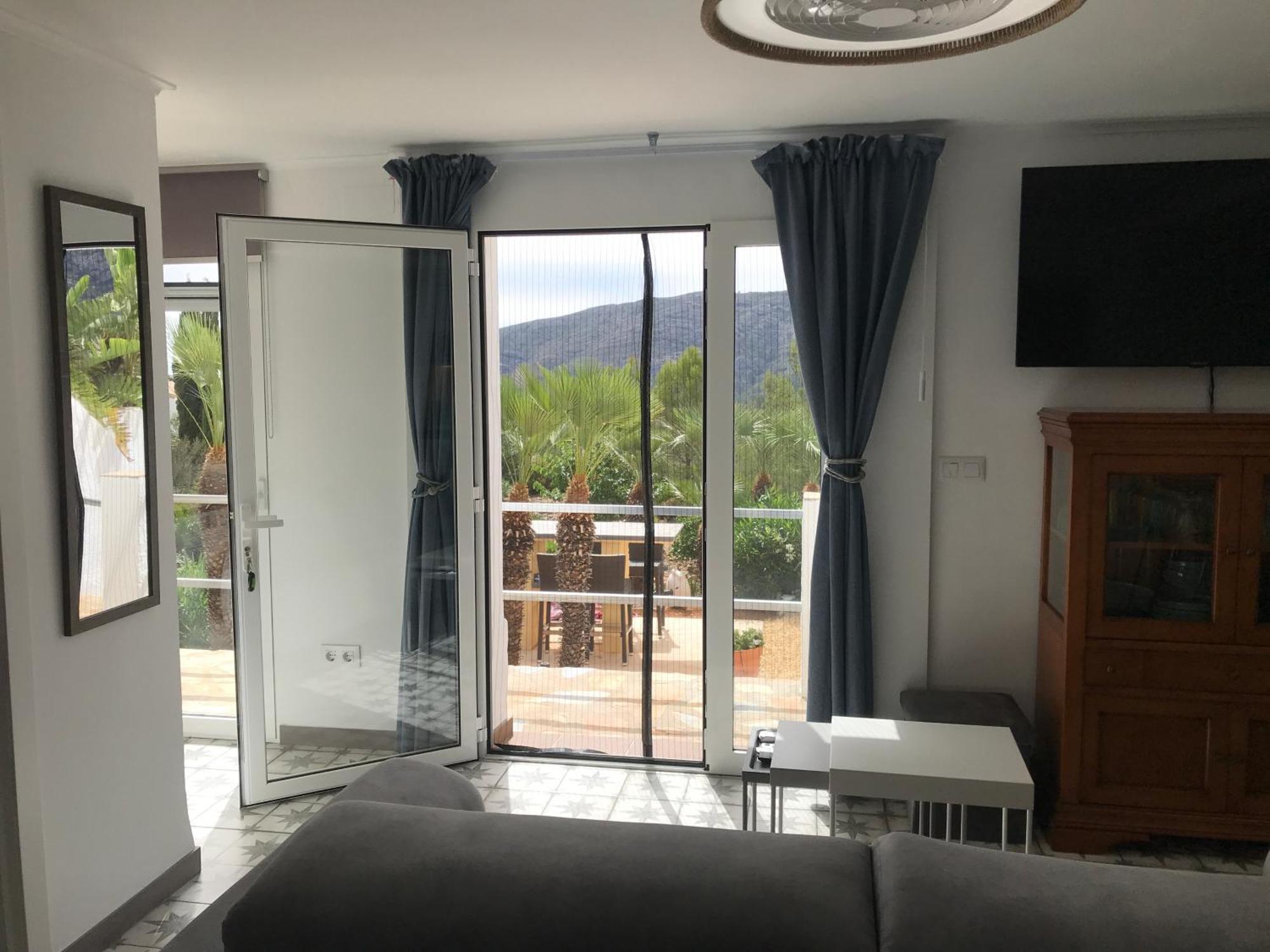 Luxe Appartement Met Tuin Benidoleig Exteriör bild